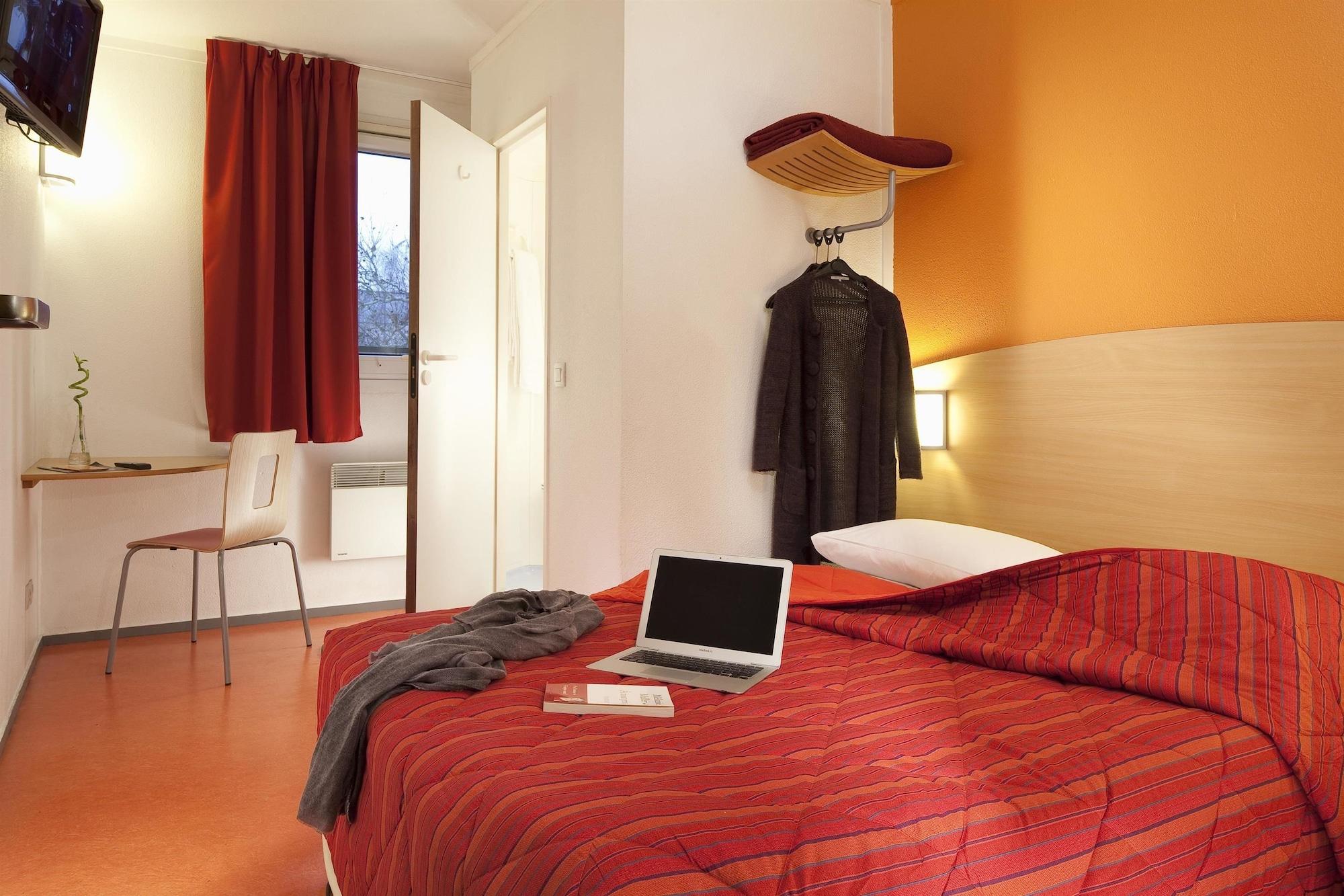 Fast Hotel Les Ulis - Courtaboeuf Екстер'єр фото