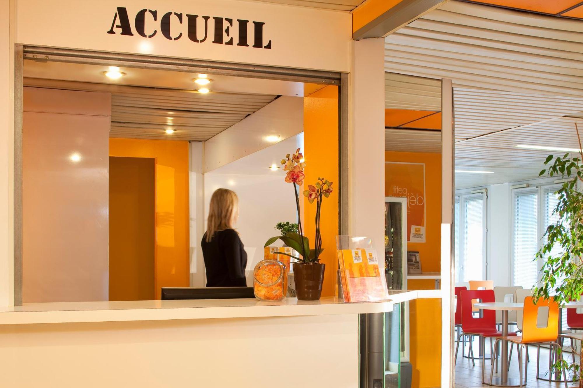 Fast Hotel Les Ulis - Courtaboeuf Екстер'єр фото