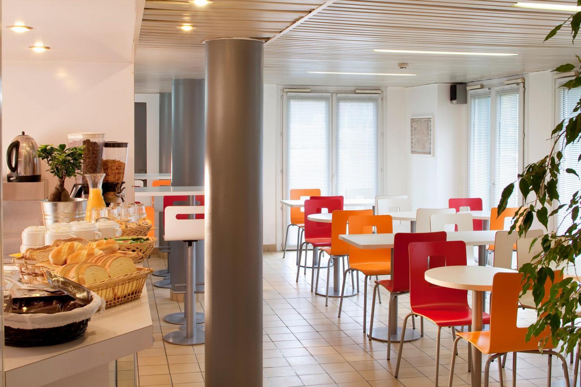Fast Hotel Les Ulis - Courtaboeuf Екстер'єр фото